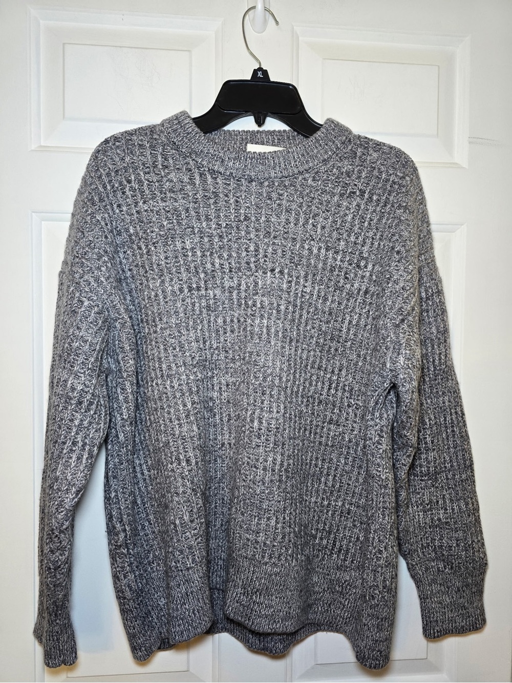 Wilfred Aritzia Ginette Woman’s Gray Wool Ribbed Heavyweight Sweater LARGE
